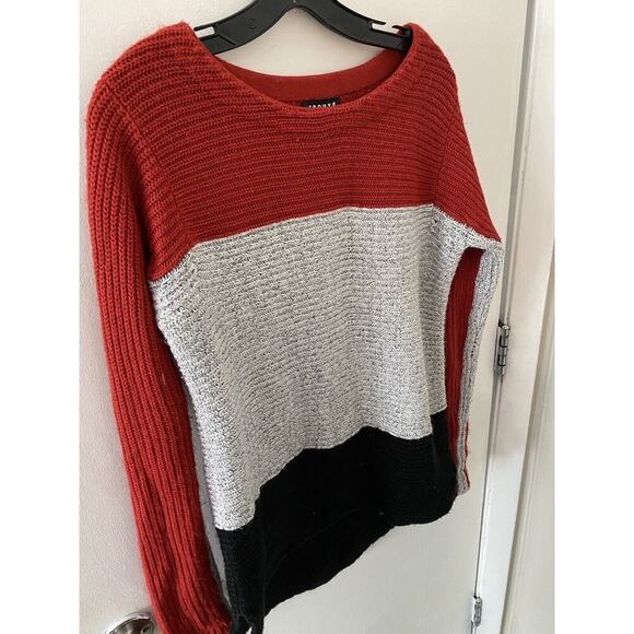 trouve sweater Color Block Red Black And Gray - Picture 7 of 7